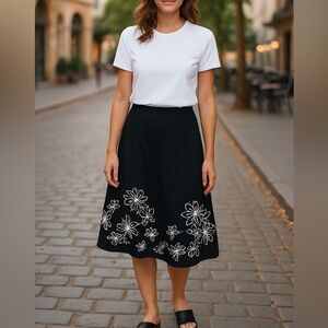 Oscar De La Renta eyelet embroidered floral skirt cotton black white